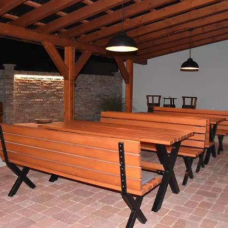 Apartmanhotel Dum Na Jihu Valtice