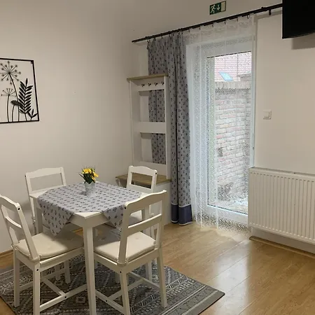 Apartmanhotel Dum Na Jihu Valtice