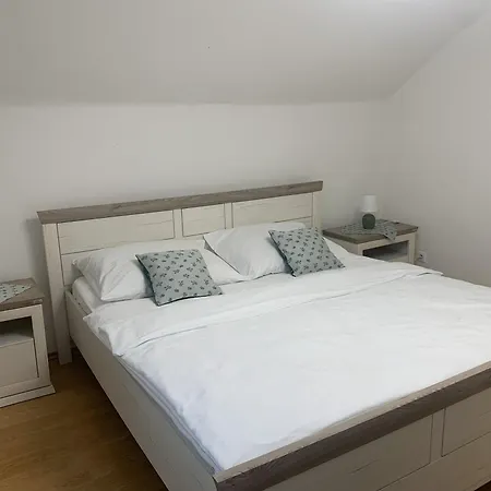 Apartahotel Dum Na Jihu 3*